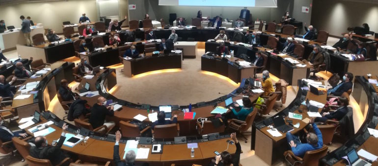 Mort de Nahel : les émeutes secouent jusqu’au conseil de Bordeaux Métropole