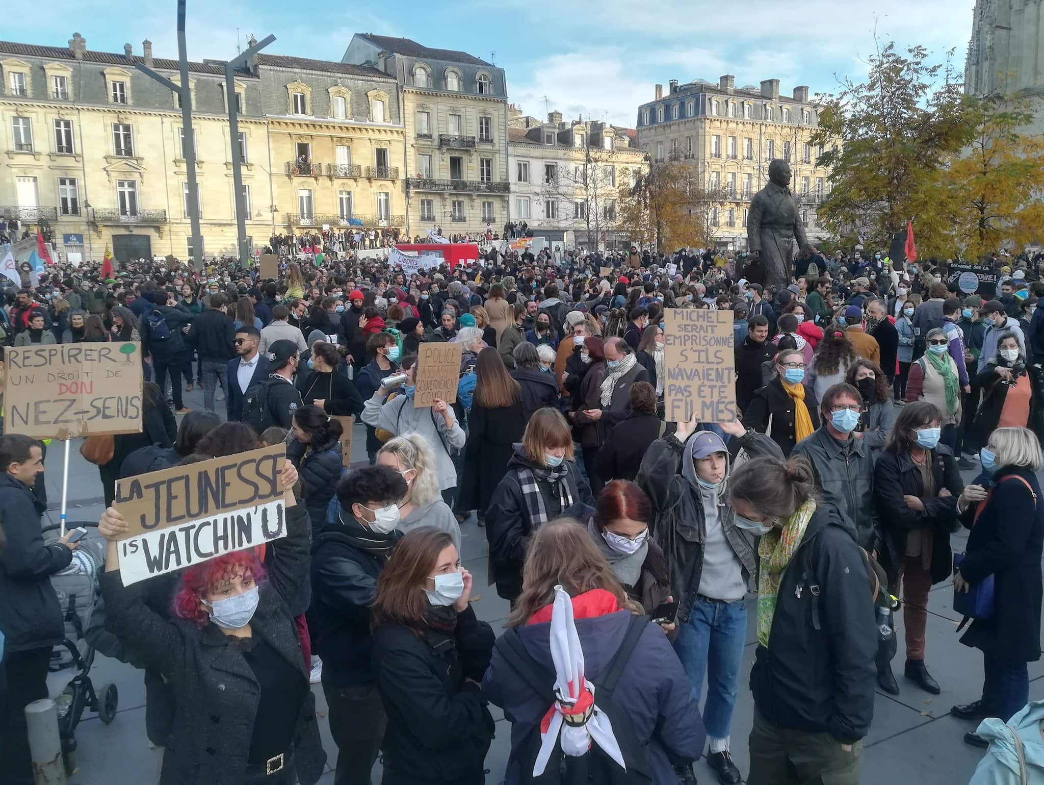Sécurité globale : la Marche des libertés mobilise massivement à Bordeaux