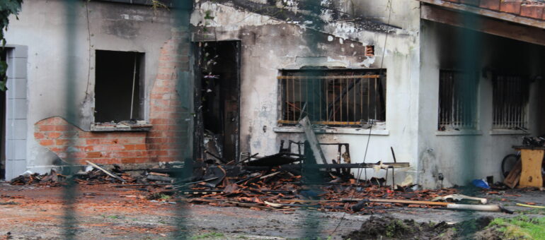 Après l’incendie d’un squat à Pessac, ses occupants ouvrent une nouvelle « maison »