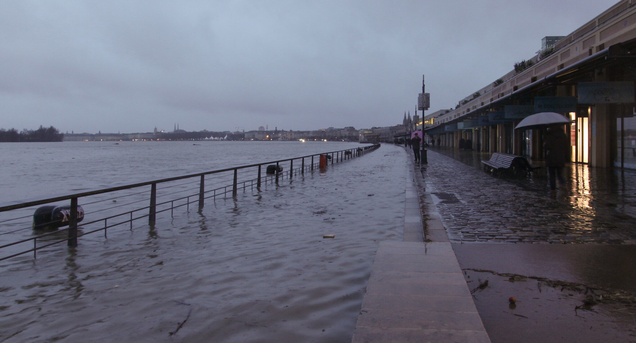 Le risque inondation est-il sous-estimé à Bordeaux et en Gironde ?