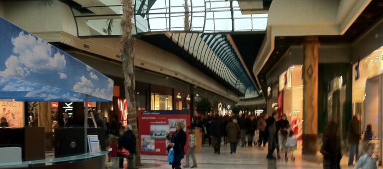 Covid-19 : 11 centres commerciaux fermés en Gironde