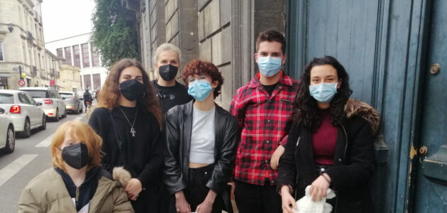 Des ados créent une asso pour distribuer des repas aux sans-abri à Bordeaux