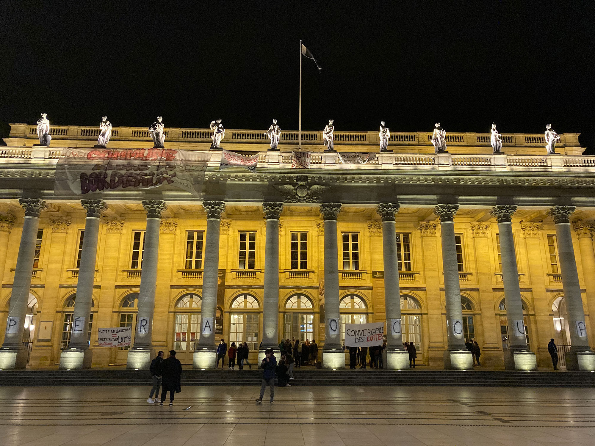 Le Grand-Théâtre de Bordeaux évacué, quid de la poursuite de la lutte ?