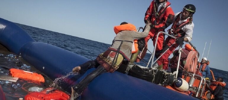 SOS Méditerranée à Bordeaux : « Une journée en mer coûte 24 000 euros »