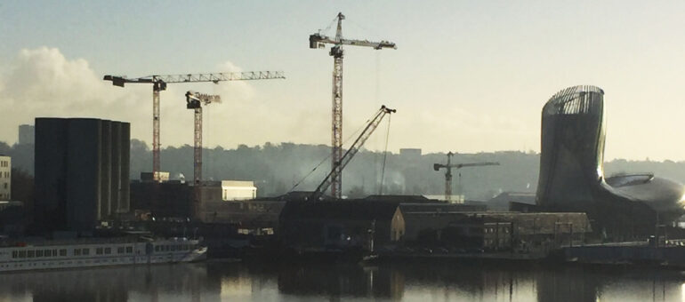 « Construire, mais construire autrement », plaide le maire de Bordeaux