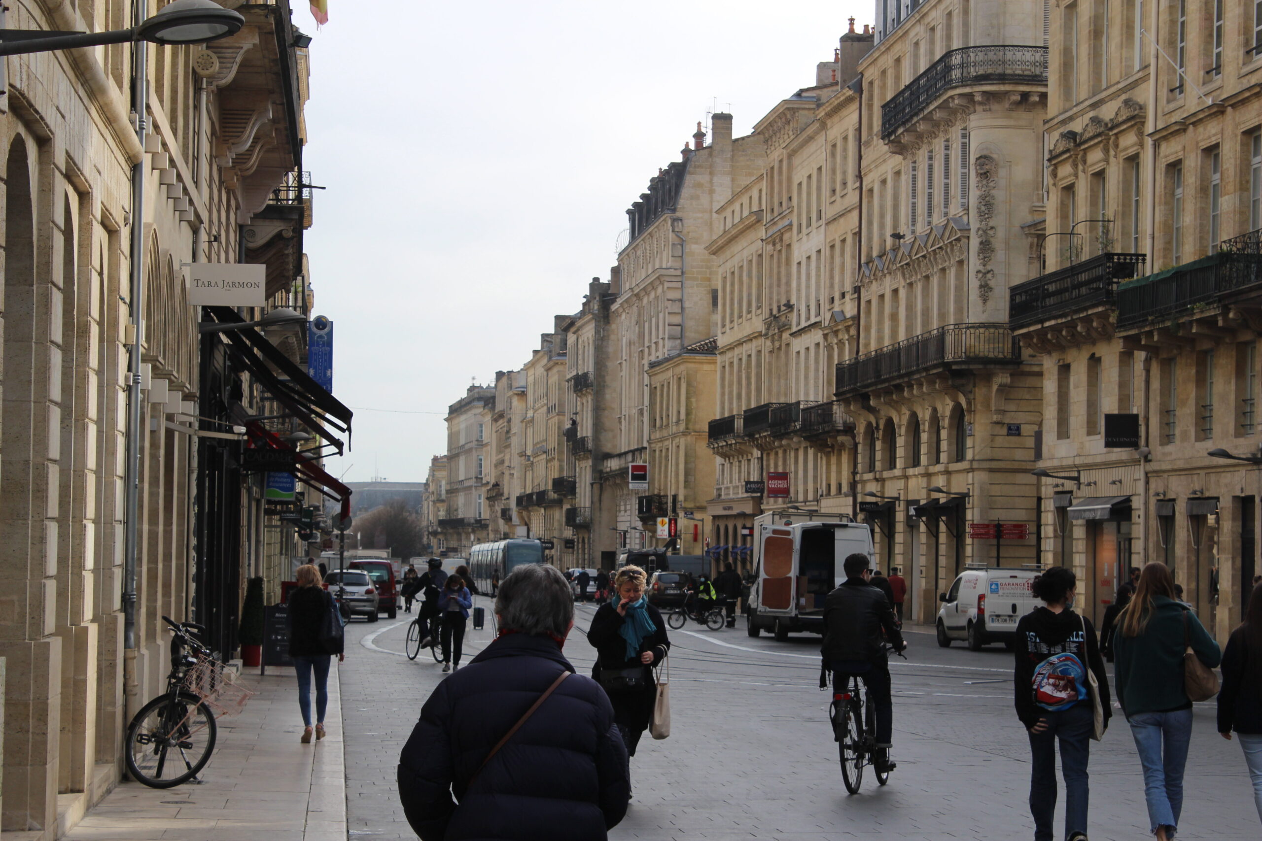 Bordeaux augmente les impôts sur les résidences secondaires