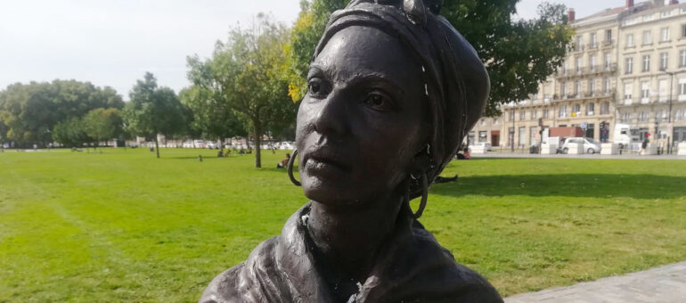 La statue de l’esclave Modeste Testas ciblée par un acte de vandalisme raciste ?