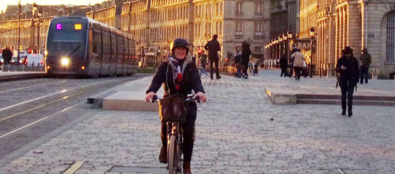 La droite monte au créneau face au plan « ville apaisée » du maire de Bordeaux