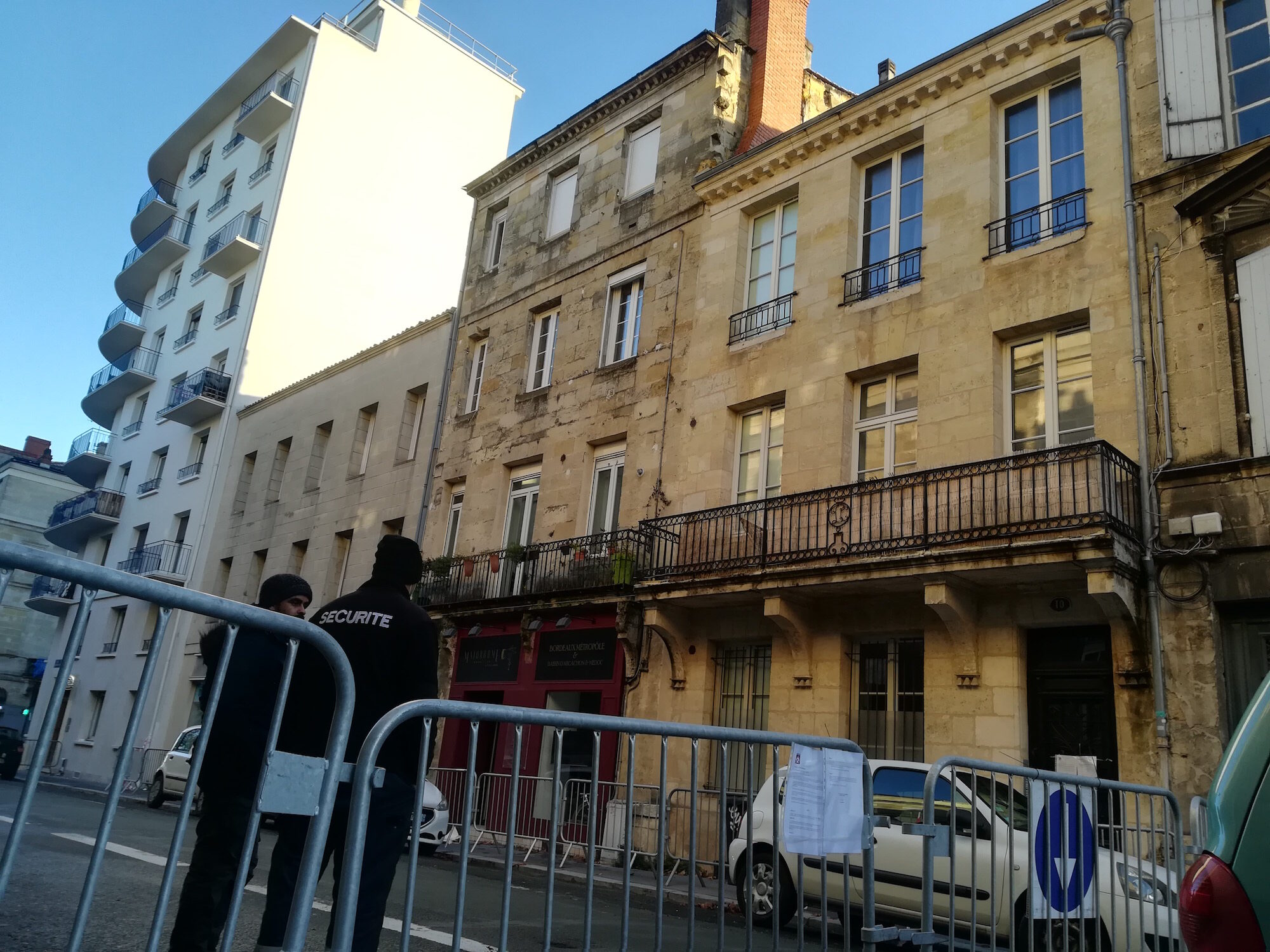 Trois immeubles, dont un risquant de s’effondrer, évacués à Bordeaux
