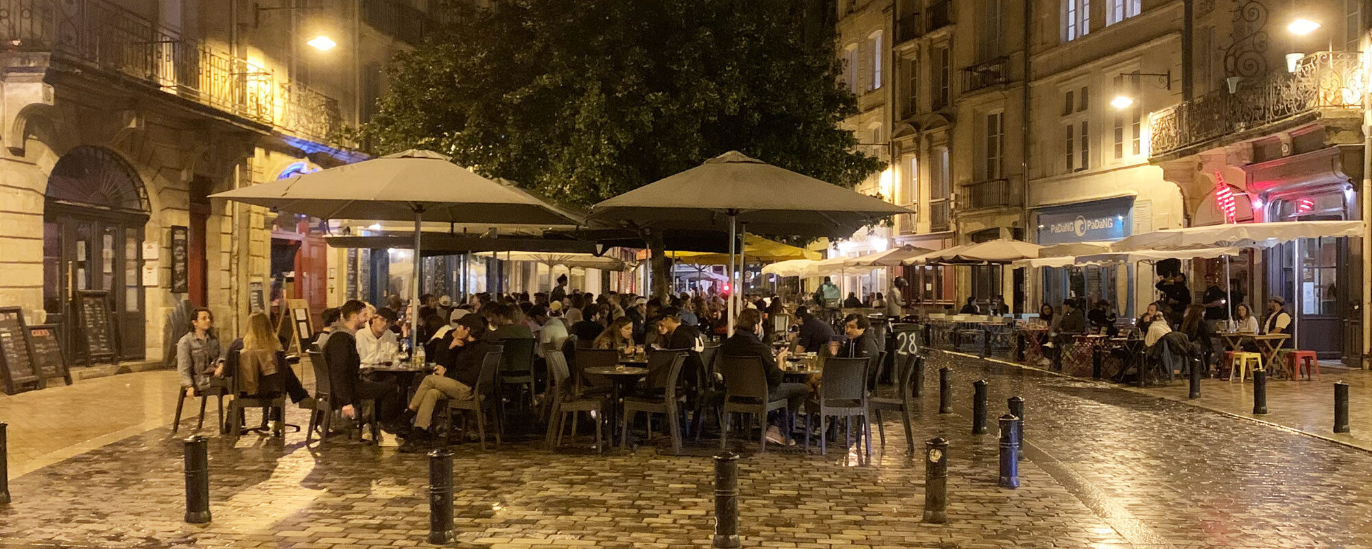 Sur les terrasses de Bordeaux, « les clients boivent et les riverains trinquent »