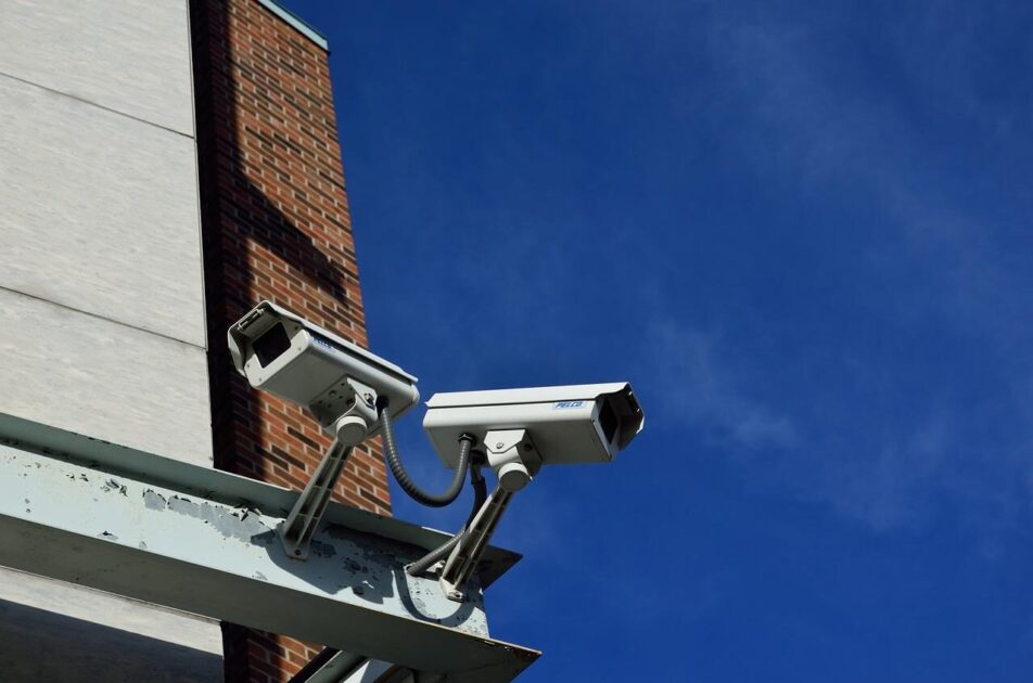 La mairie de Bordeaux veut bien de la vidéosurveillance, mais éthique