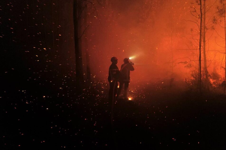 En Gironde, vigilance rouge feux de forêts et canicule extrême