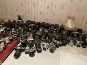 Qui est ce Bordelais qui laisse derrière lui une précieuse collection de 1000 appareils photo