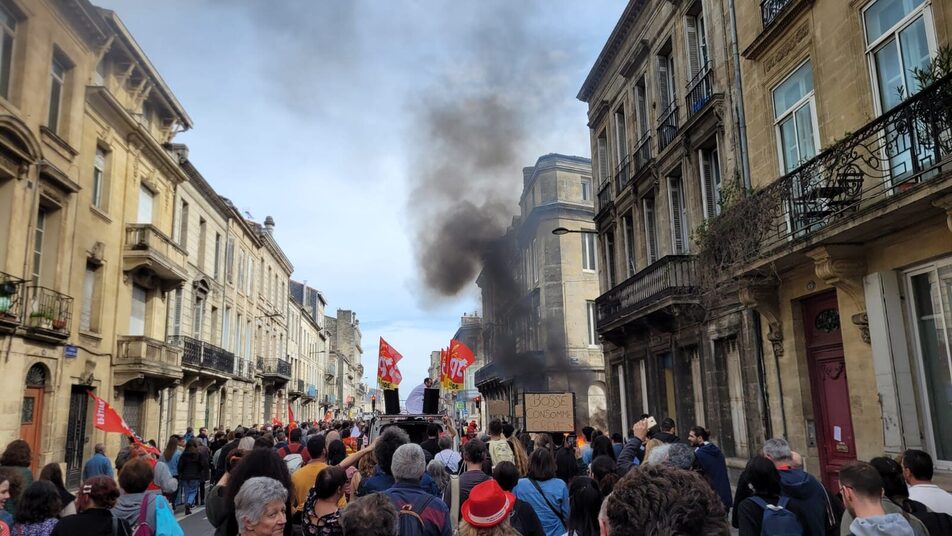 Après une mobilisation « historique » contre la réforme des retraites, Bordeaux théâtre de dégradations