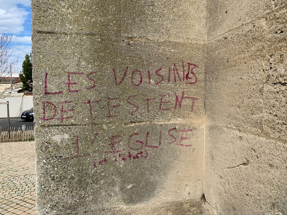 Dégradations en série sur une église et quatre mosquées dans la métropole de Bordeaux