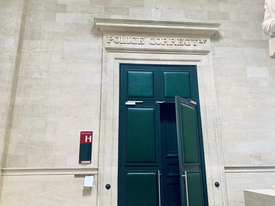 Cinq Ultramarines condamnés à un an de prison pour l’agression d’un responsable du Rassemblement national