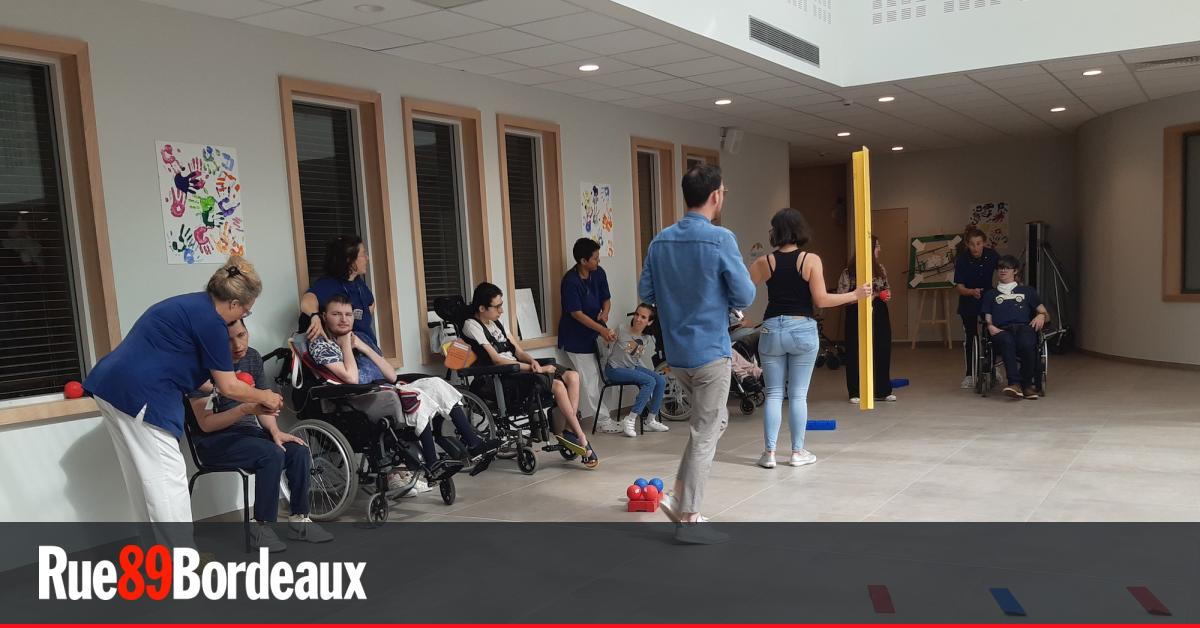 À Bordeaux La Fondation John Bost Perpétue Laccueil Sans Mur Ni