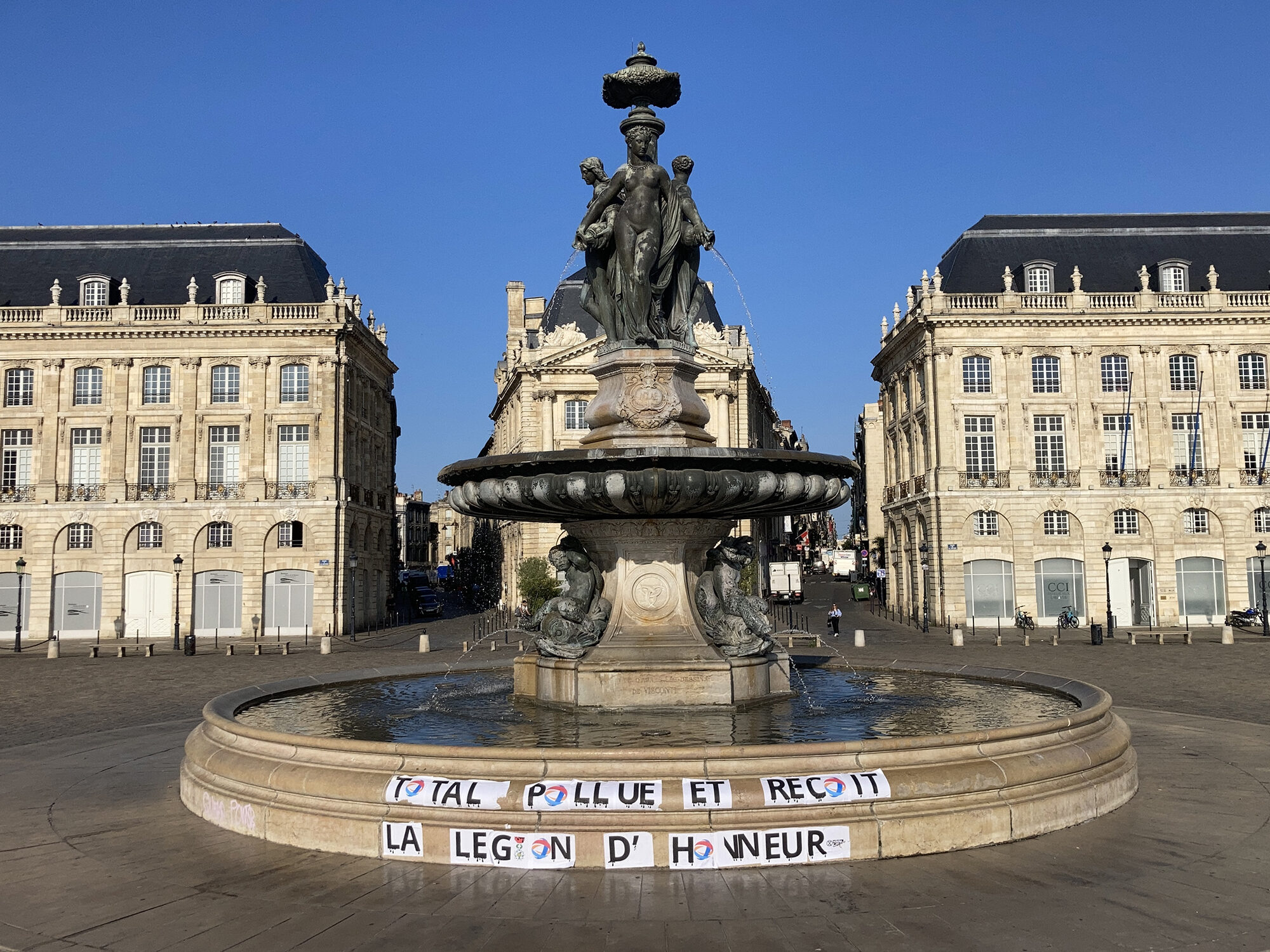 La « légion d’horreur » pour Total Energies décernée par Extinction Rebellion Bordeaux