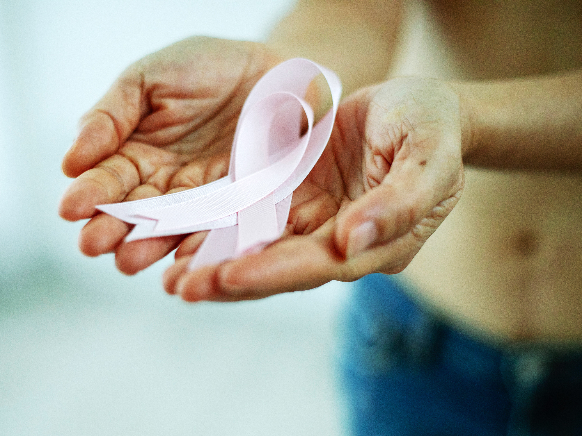 Moins d’une femme sur deux participe au dépistage du cancer du sein en Gironde