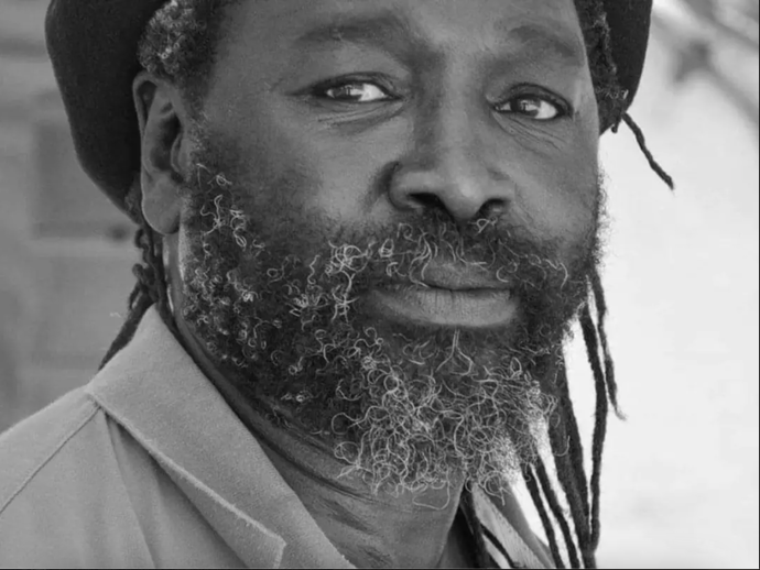 « Demba Thioune a su attirer les étoiles du reggae à Bordeaux »