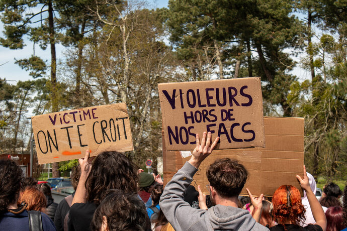 Université Bordeaux-Montaigne : manif à l’improviste contre les violences sexistes et sexuelles