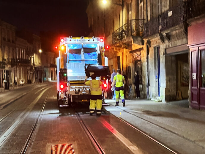 Bordeaux Métropole réduit le ramassage des ordures ménagères à un jour par semaine