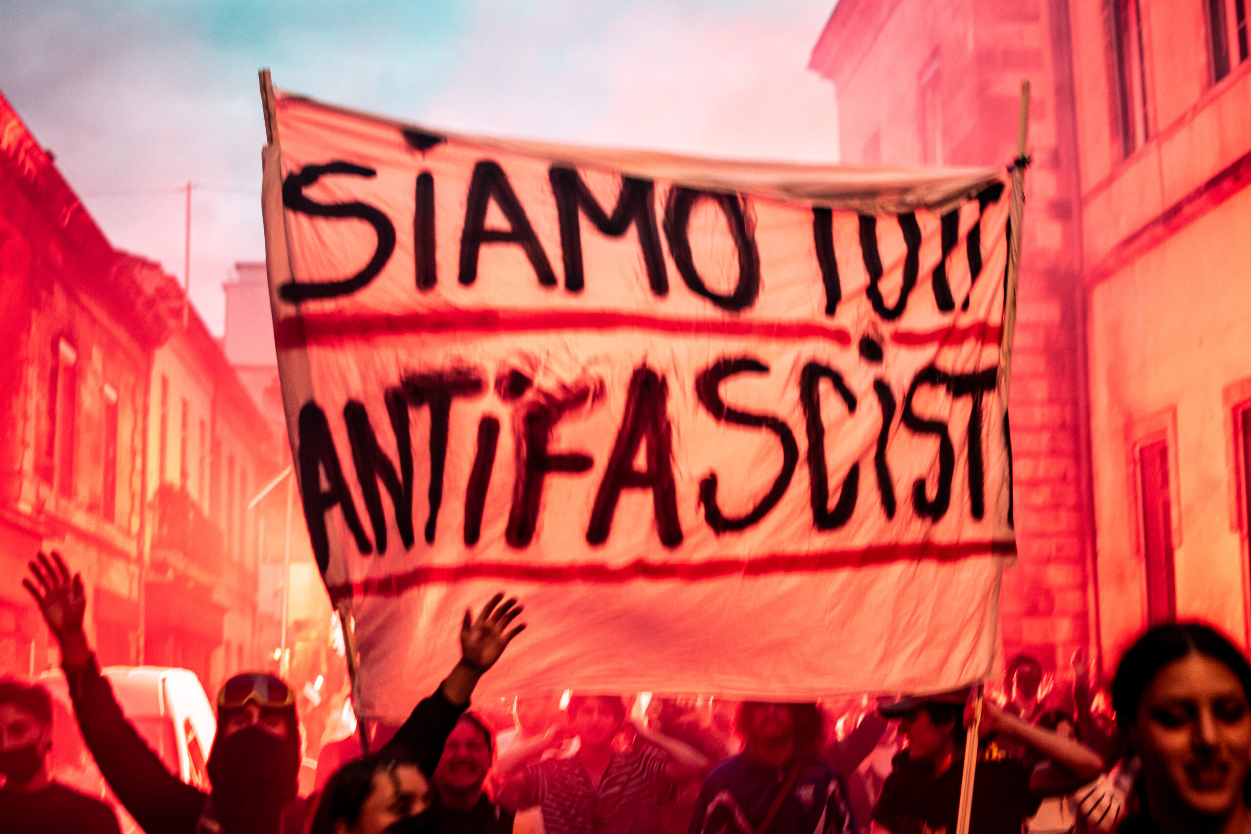 Contre la menace fasciste, des candidats aux municipales à Bordeaux se mobilisent