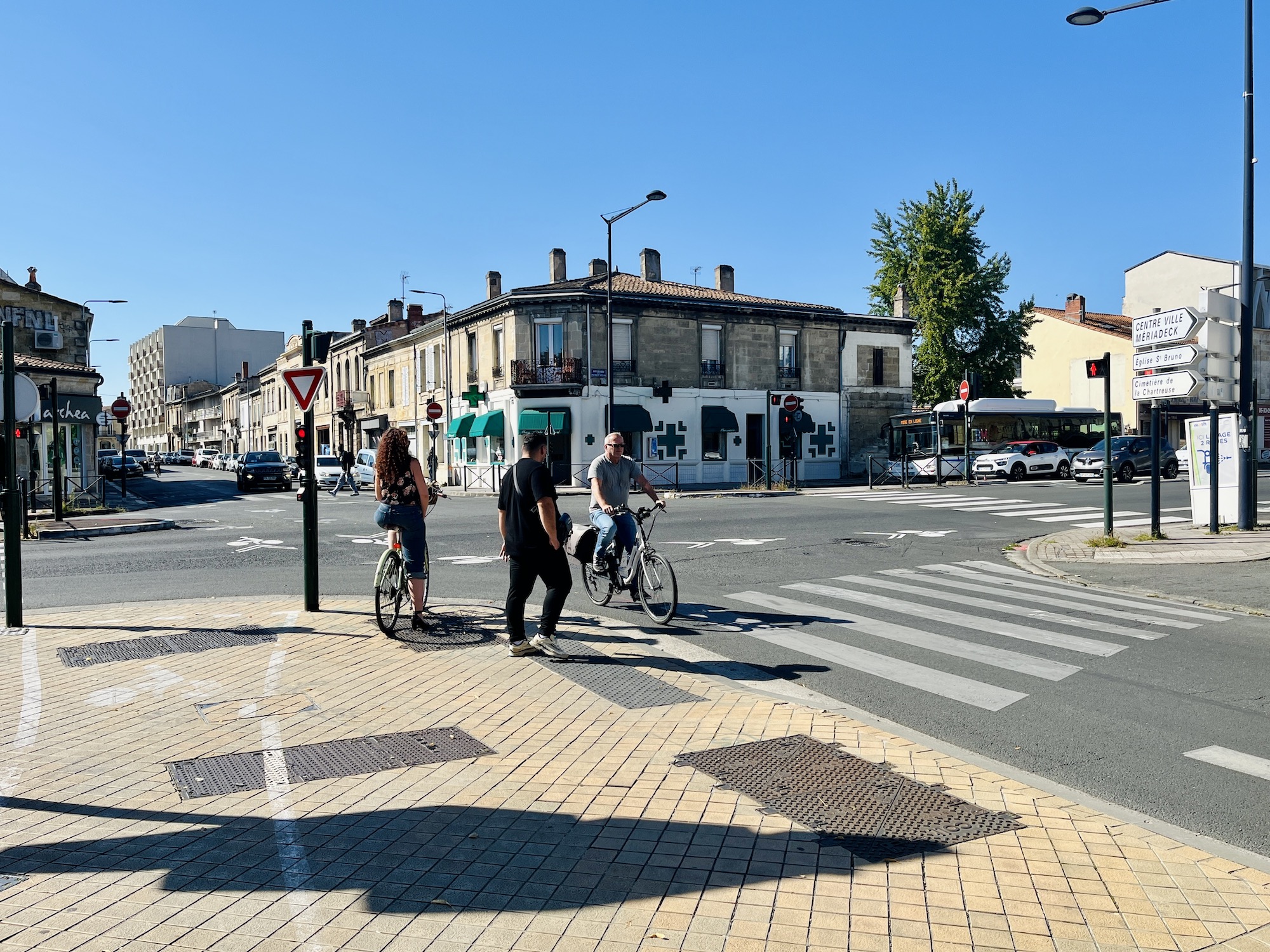 Pour faire passer la ligne vélo express Bordeaux-Mérignac, 200 places de voitures supprimées