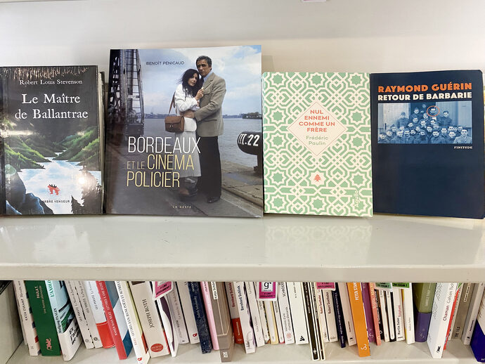 4 idées cadeaux de livres sélectionnées par Polar en cabanes