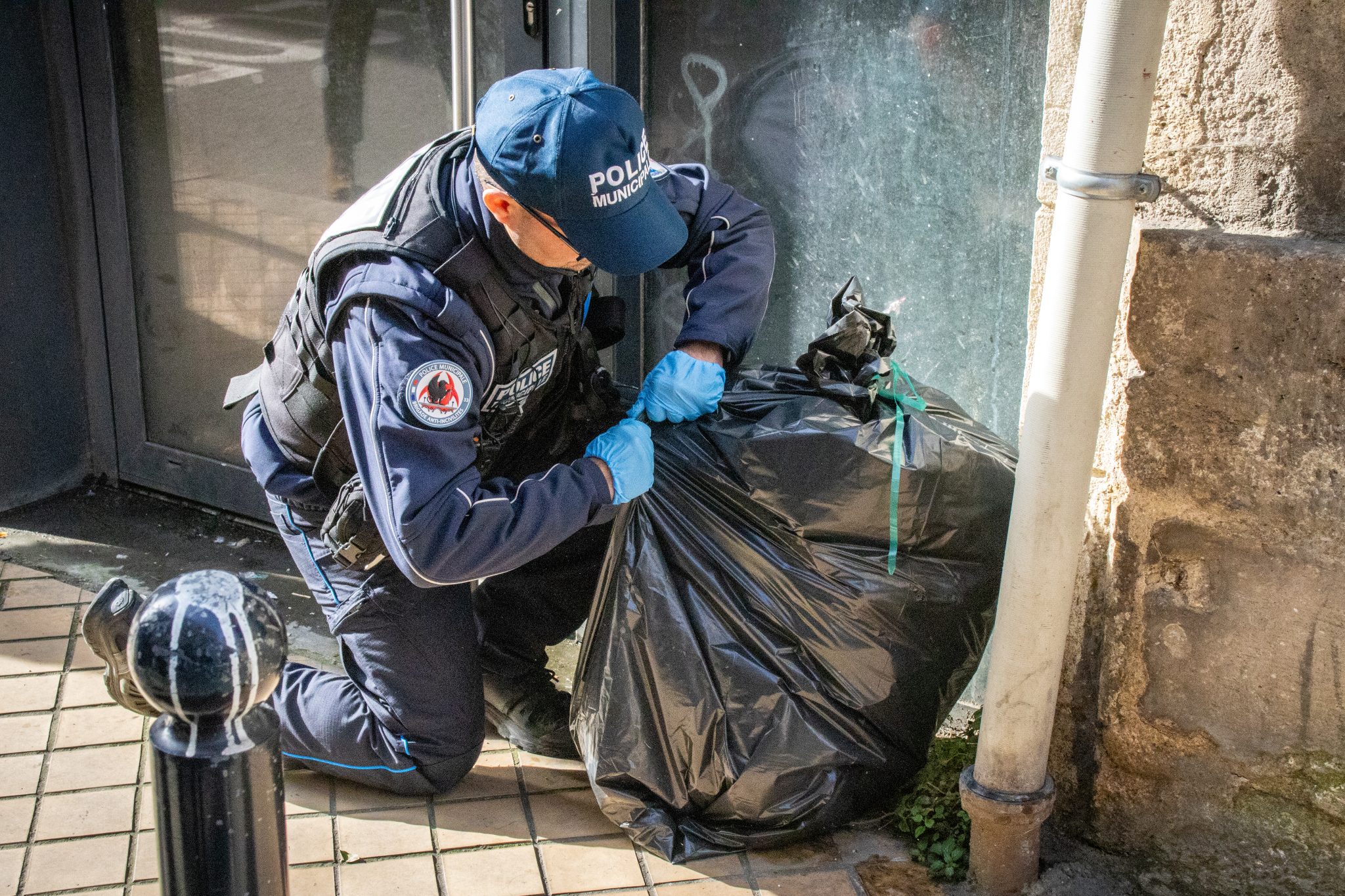 Propreté et tranquillité : déjà 80 verbalisations par la nouvelle brigade anti-incivilités à Bordeaux