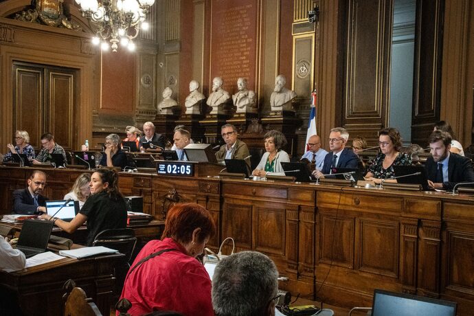 Après un débat houleux sur la suspension du jumelage avec Ashdod, Bordeaux veut reconnaître la Palestine
