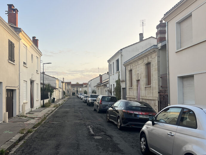 À Bacalan, bataille de rues pour conjuguer végétalisation et stationnement