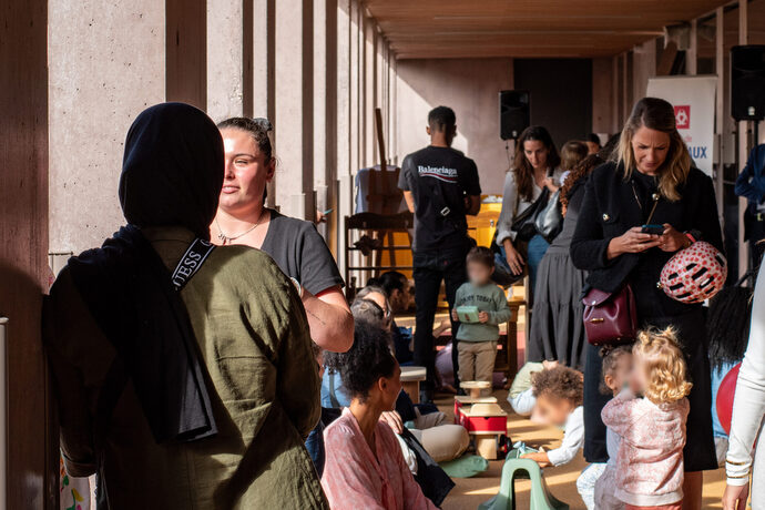 À Bordeaux, y a-t-il moins de places en crèches comme l’affirme l’opposition, ou plus selon la majorité ?