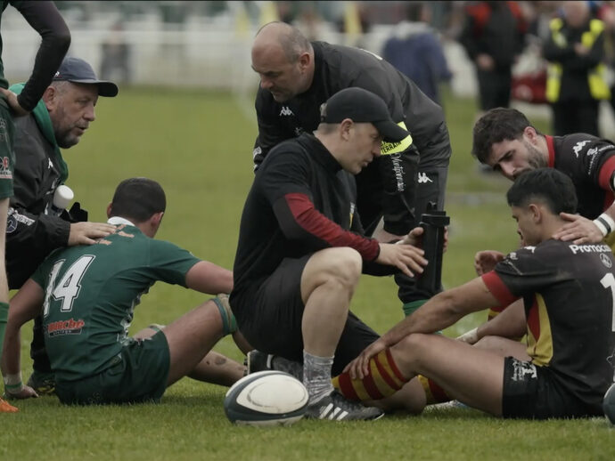 « Coup sur coup » : une Bordelaise secoue le milieu du rugby sur la sécurité dans les clubs amateurs