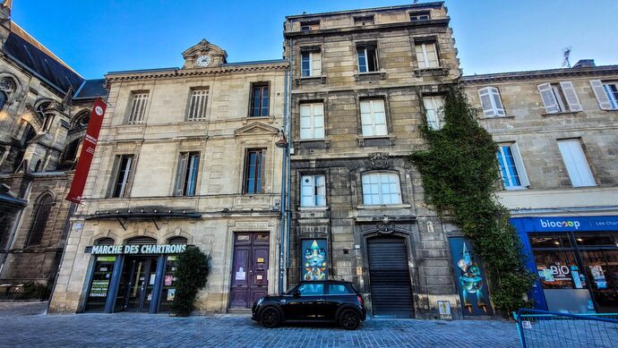 A Bordeaux, 16 logements très sociaux créés place des Chartrons pour contrer la gentrification