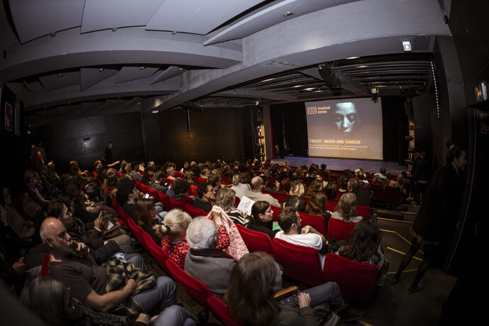 Le cinéma alternatif et associatif cherche son Forum des images désespérément à Bordeaux