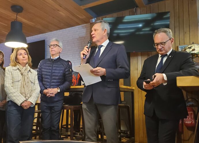 Municipales 2026 : derrière Thierry Millet, la droite et le centre en rangs serrés pour s’emparer de Mérignac