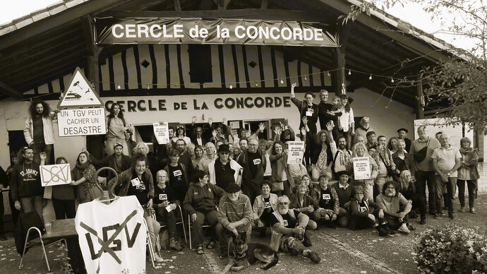 LGV Bordeaux–Toulouse : 28 associations et 230 élu·es demandent la suspension immédiate de la consultation publique