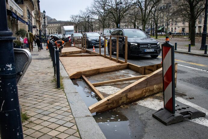Pour la transformation des allées de Tourny, l&rsquo;urbanisme tactique fait tiquer