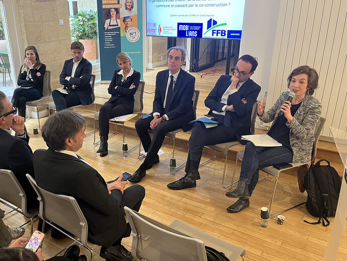 À Bordeaux, le débat économique entre candidats rattrapé par la guerre des mobilités