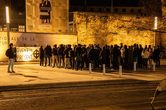Hommage à Quentin : l&rsquo;extrême droite défile tranquille à Bordeaux