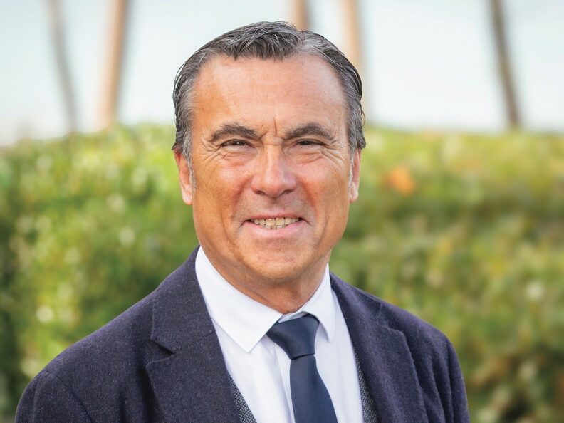 « Je vais tout faire pour vous baiser » : après les injures et les menaces, le maire d&rsquo;Arcachon visé par une enquête